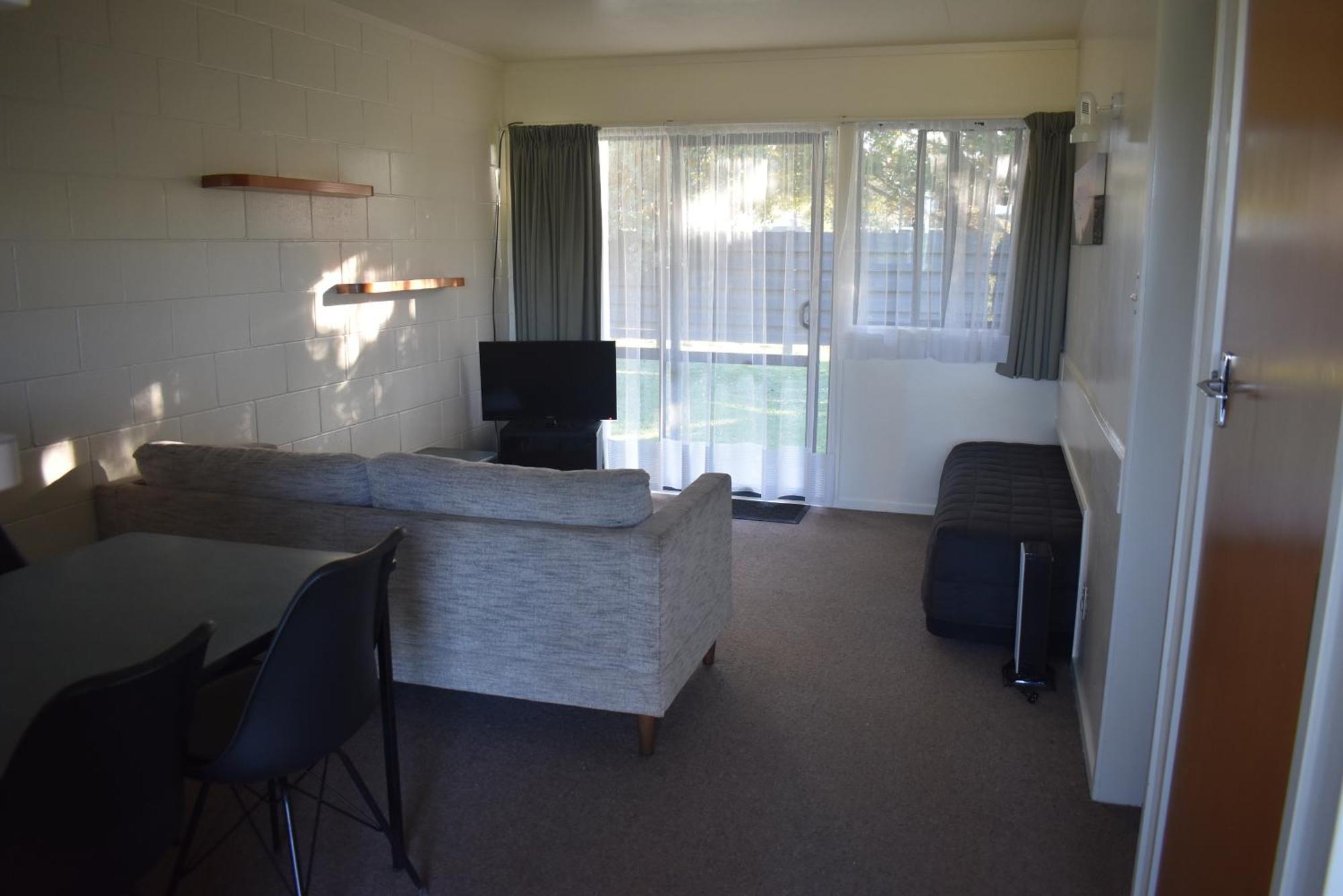 Pukenui Lodge Motel エクステリア 写真